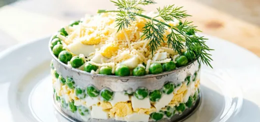 Салат «Чайка» многими забыт, а это советская классика: простой и вкусный — хоть на застолье, хоть на каждый день